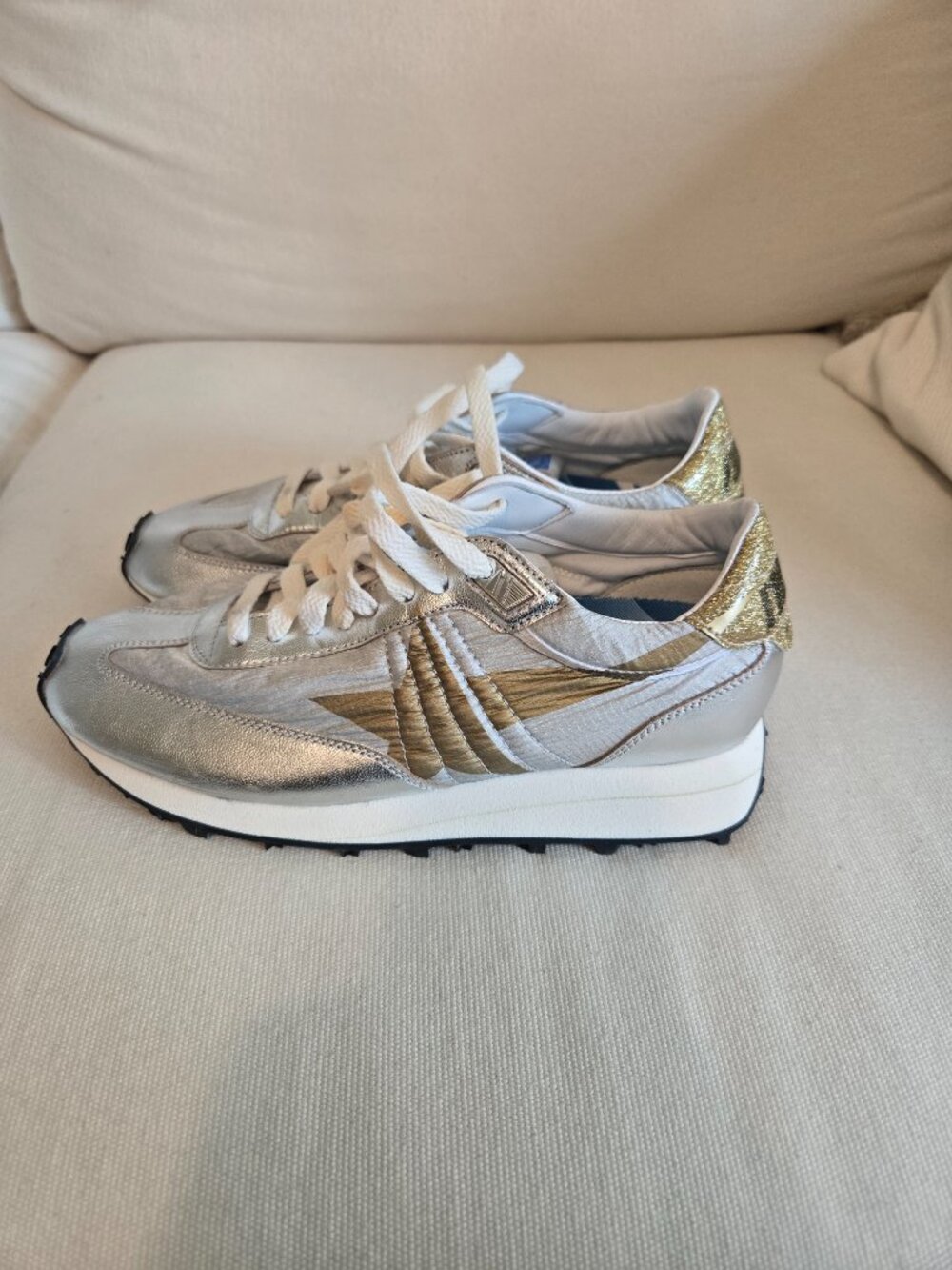 Women’s Marathon with silver ripstop nylon upper and gold star $610 - Picture 5 of 9